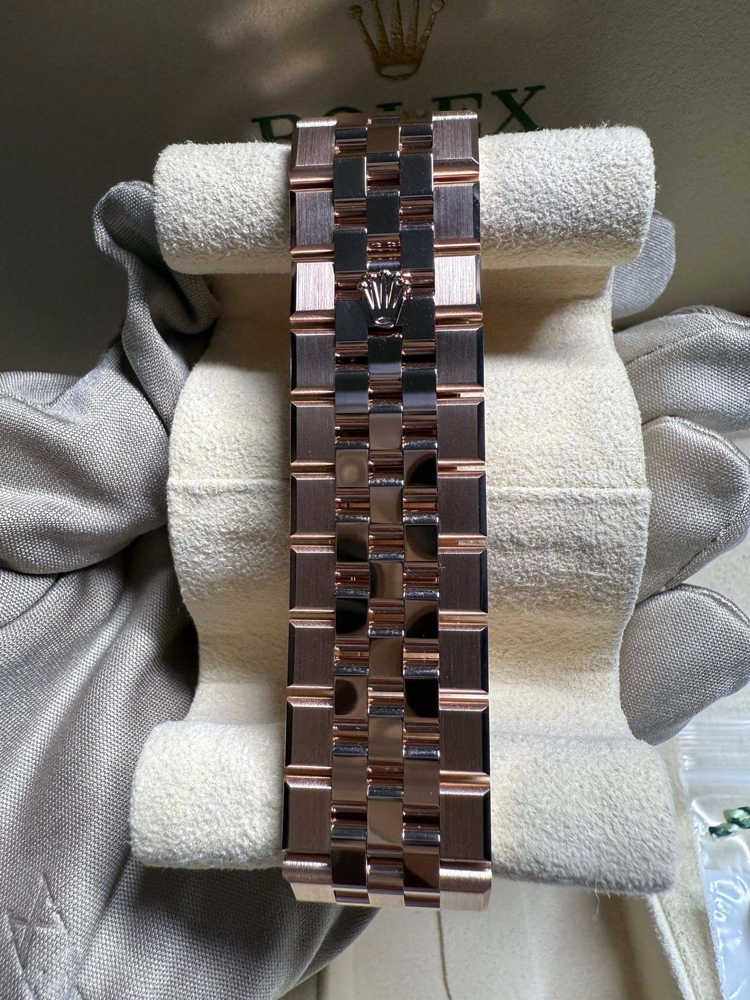 Rolex Land-Dweller 40