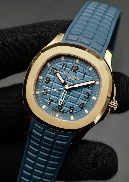 Patek Philippe Aquanaut Travel Time