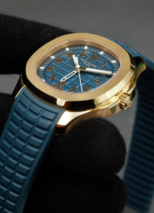 Patek Philippe Aquanaut Travel Time