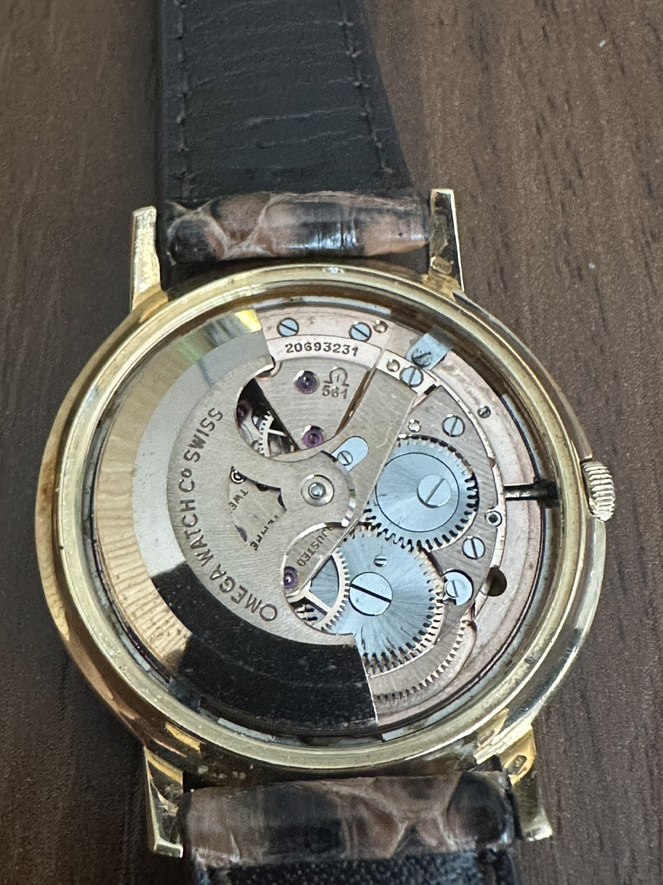 Omega Constellation 18k Rose Gold Pie Pan Auto Date 18k rose gold omega constellation in a very good condition. ref.168.004