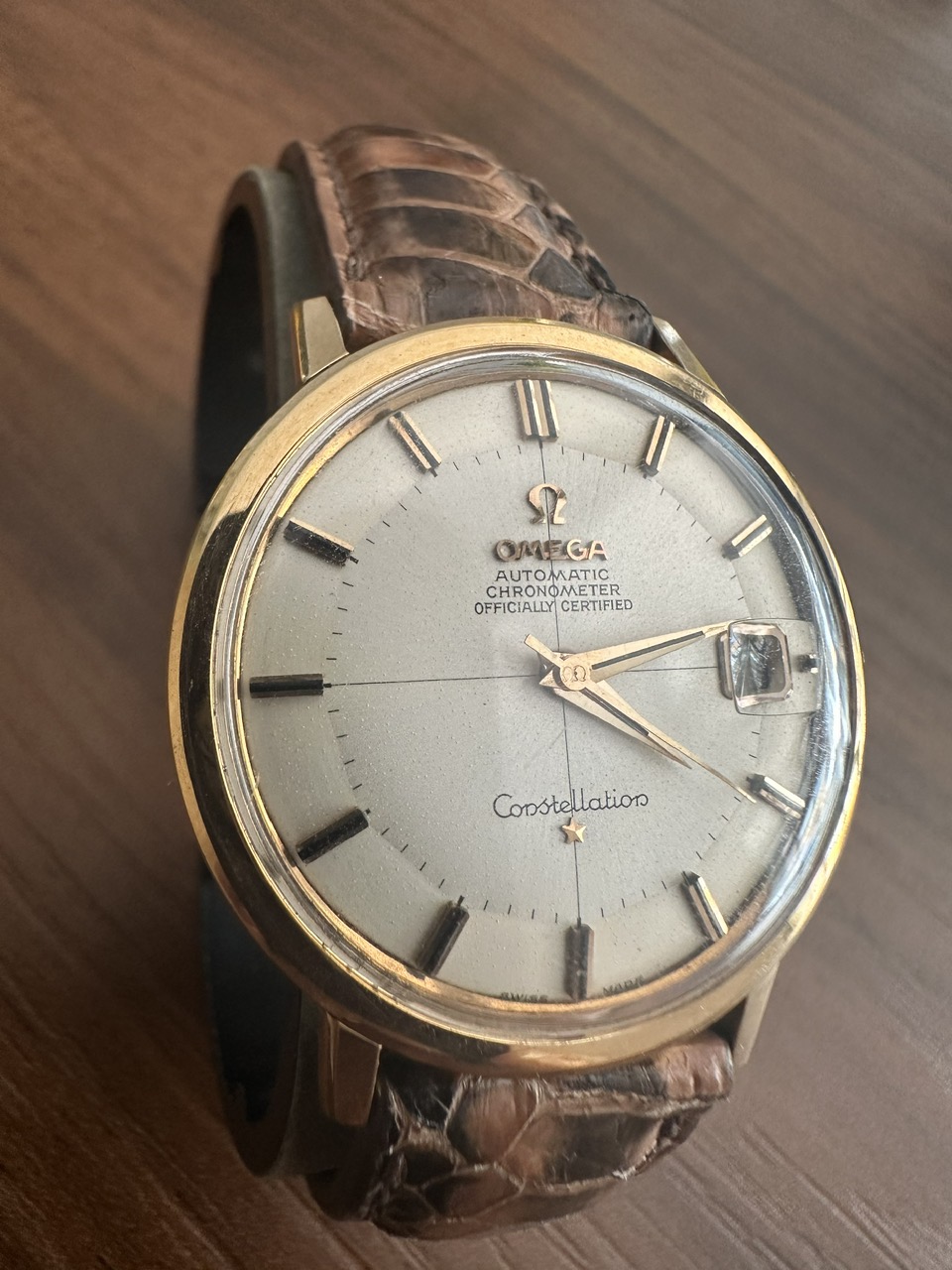 Omega Constellation 18k Rose Gold Pie Pan Auto Date 18k rose gold omega constellation in a very good condition. ref.168.004