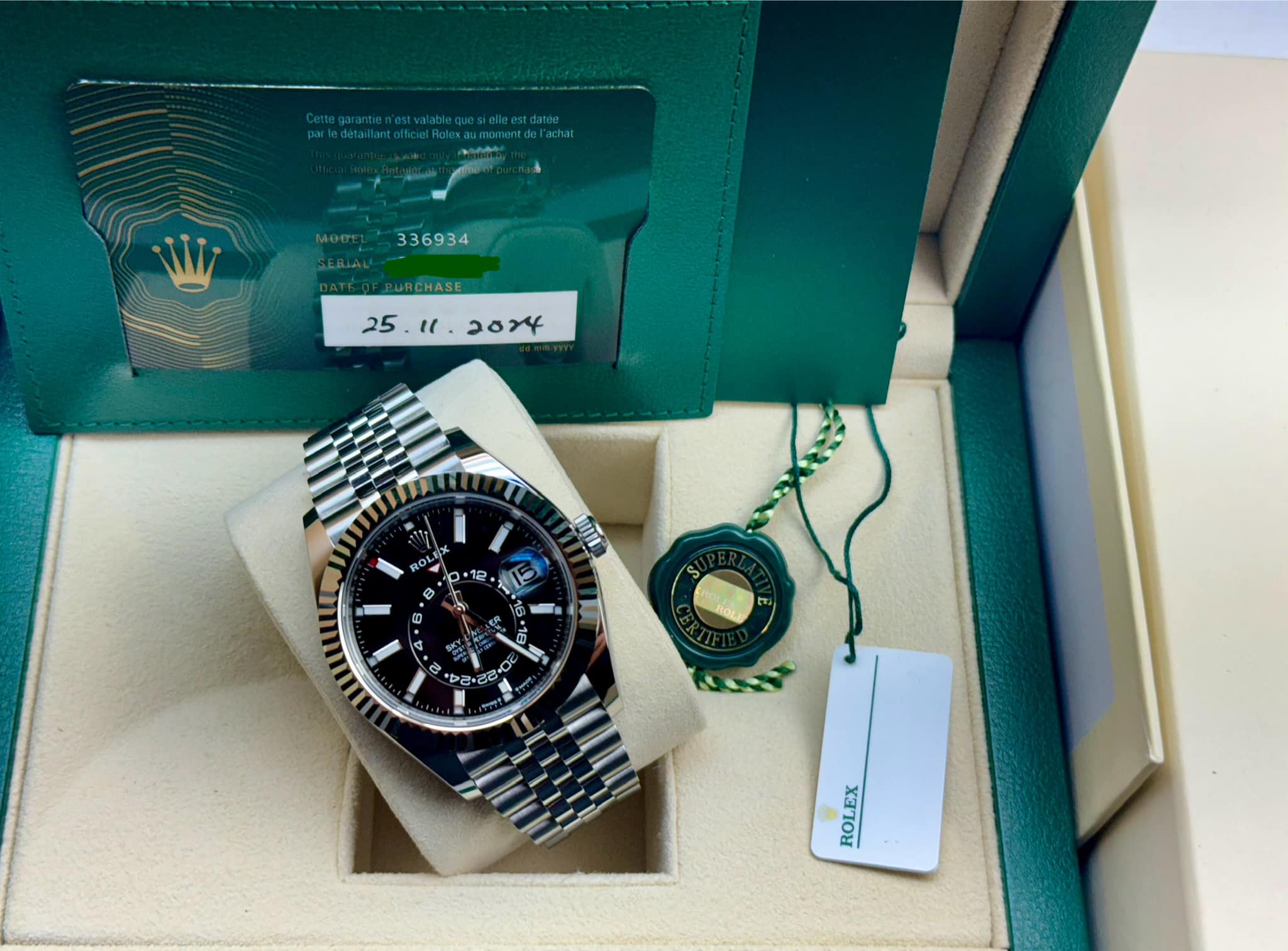 watch imageproduct/515442193_1249101700041046_5544477627702003903_n.jpg_250719T001229-926f