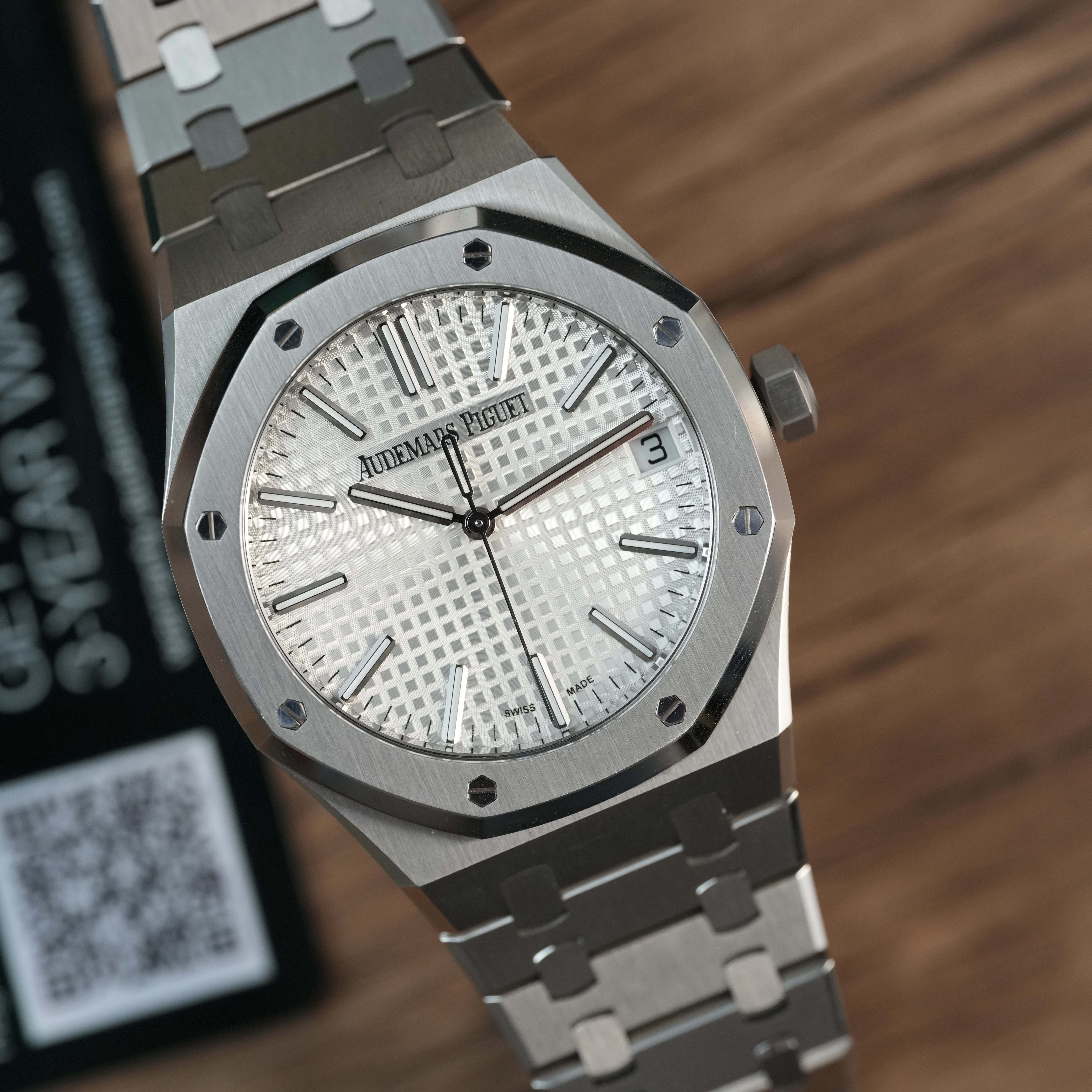 watch imageproduct/DSC06656.jpeg_250726T182540-489b
