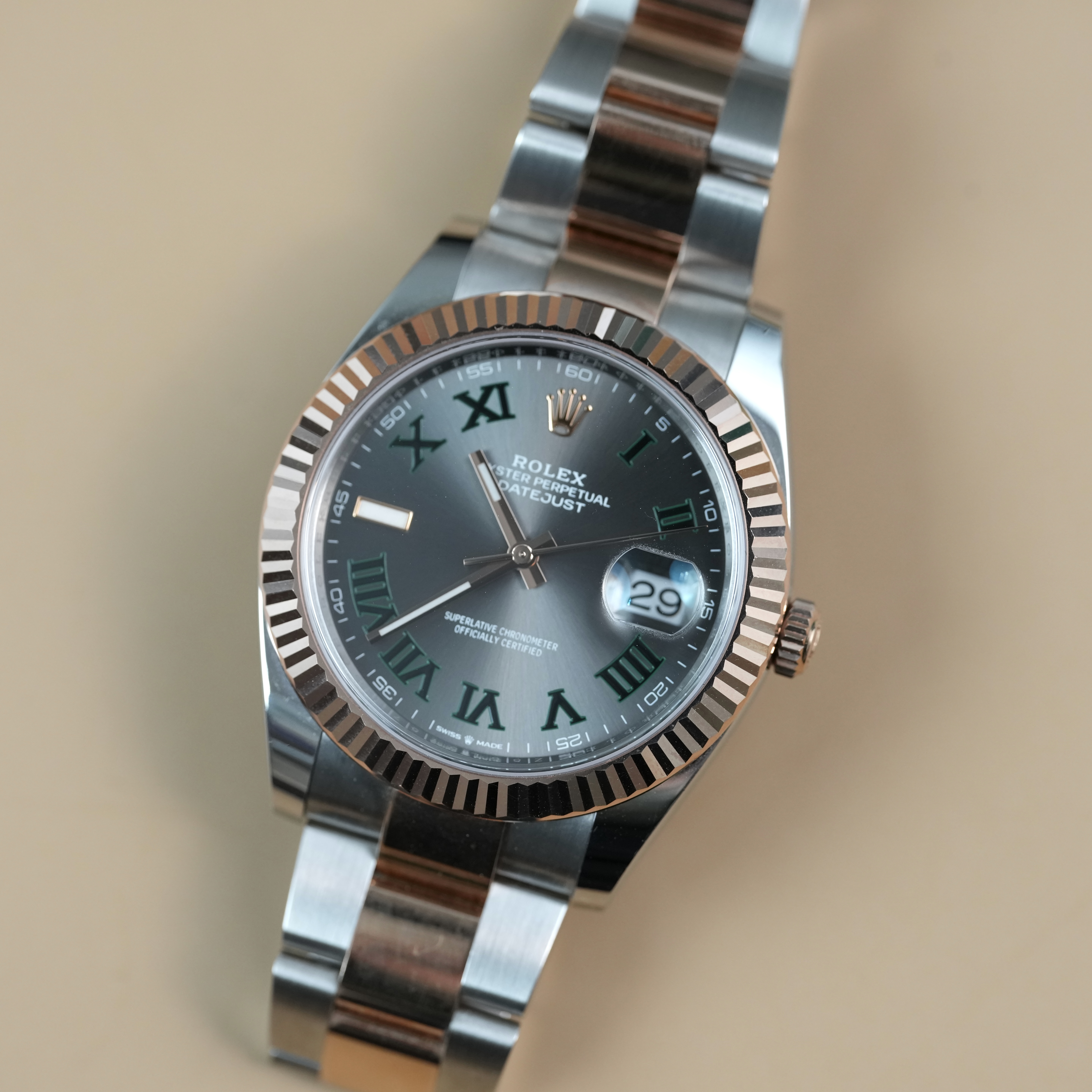 watch imageproduct/DSC09104.jpeg_251225T021502-895a