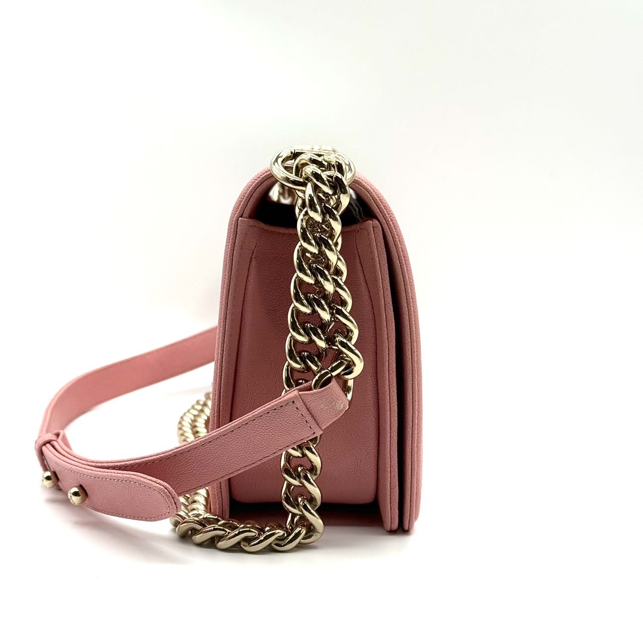 Chanel Medium Boy Bag Calfskin PINK LGHW