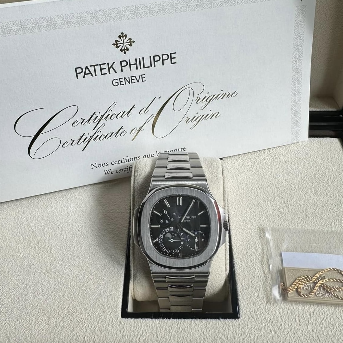 Patek Philippe Nautilus