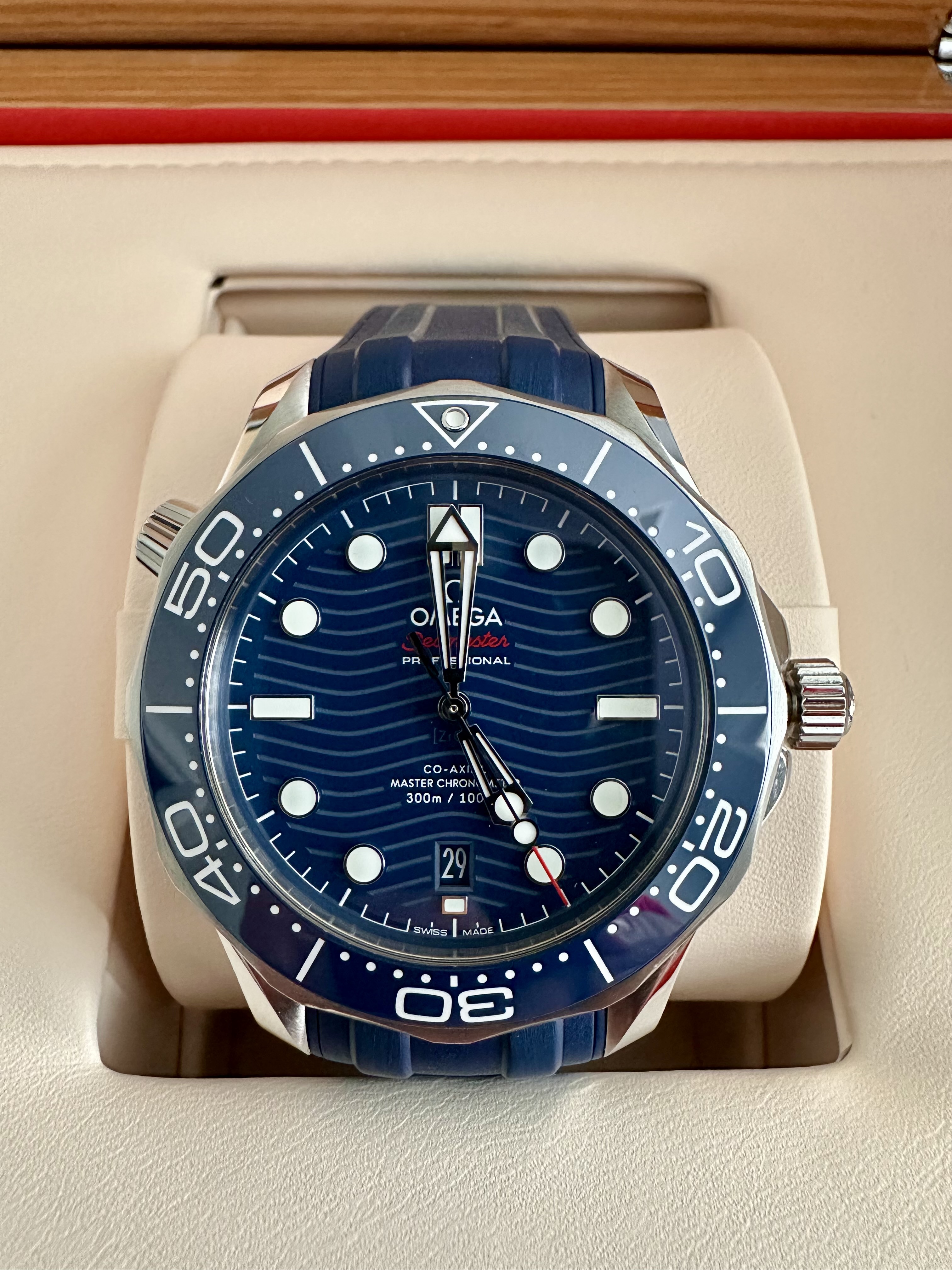 Omega Seamaster Diver 300 M