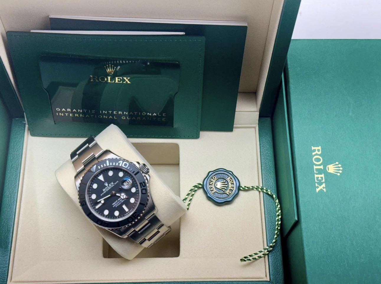 watch imageproduct/a1.jpg_251218T203116-0128