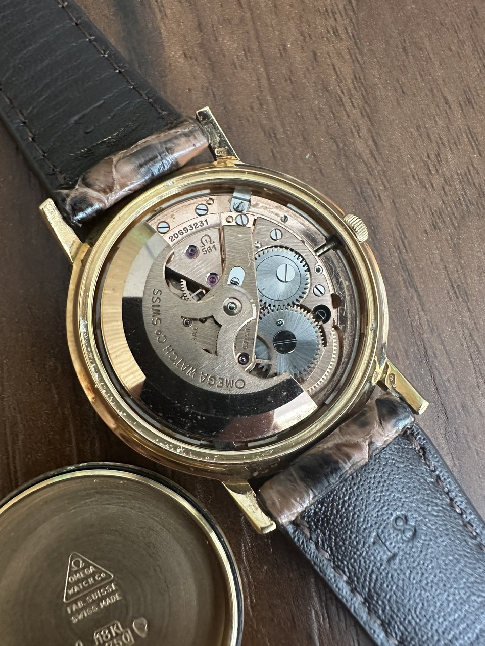 Omega Constellation 18k Rose Gold Pie Pan Auto Date 18k rose gold omega constellation in a very good condition. ref.168.004