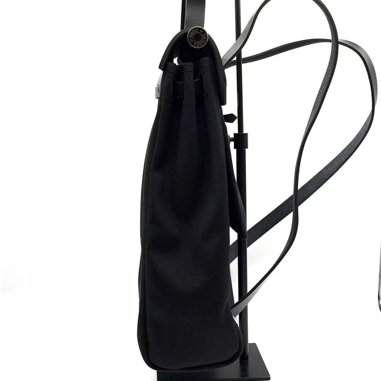 HERMES Military Toile Vache Hunter Herbag a Dos Zip Retourne Backpack Black