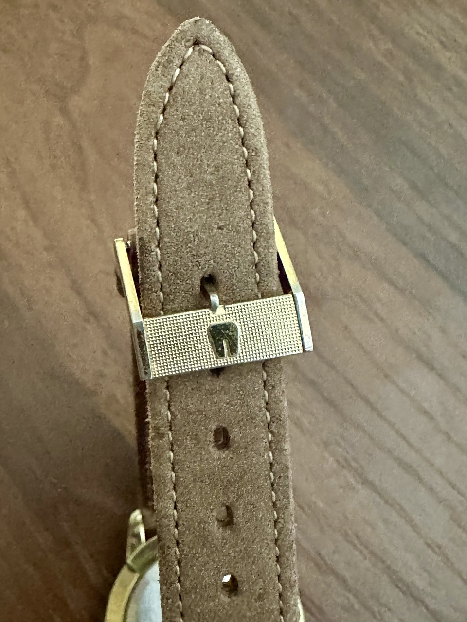 Universal Genève EXTRA SLIM DRESS MEN Vintage manual winding Ref.542101