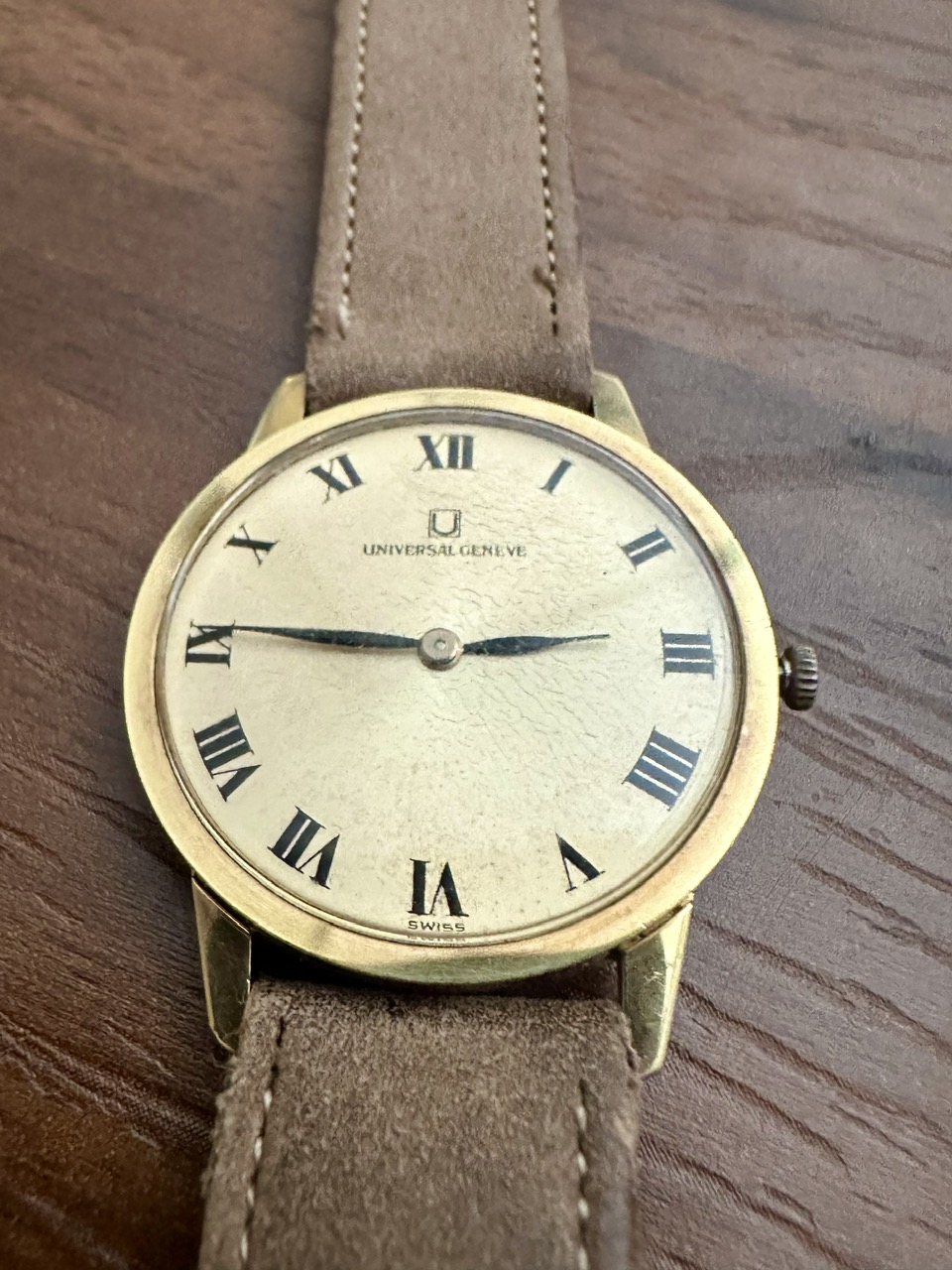 Universal Genève EXTRA SLIM DRESS MEN Vintage manual winding Ref.542101